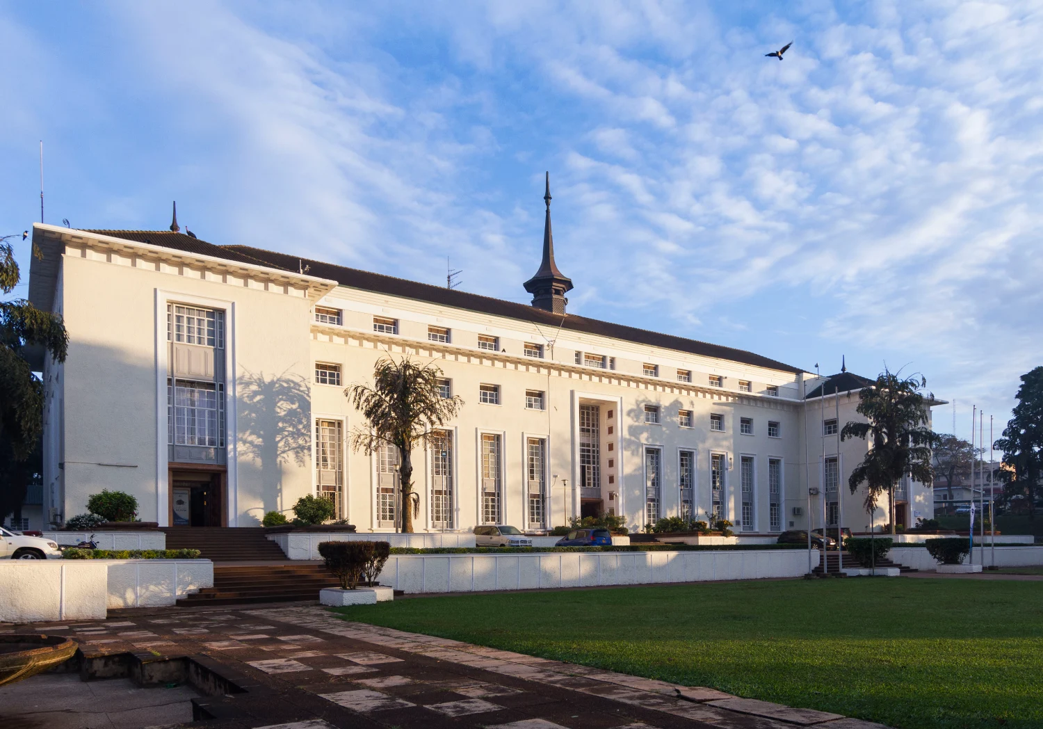 Bulange_royal_seat_of_the_Buganda_Kingdom_photo_by_Jim_Joel