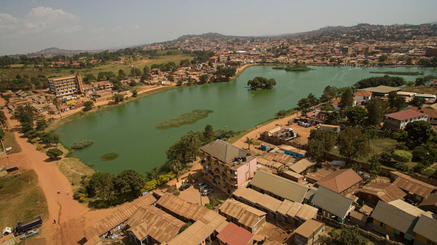 Kabaka's_lake_in_Uganda